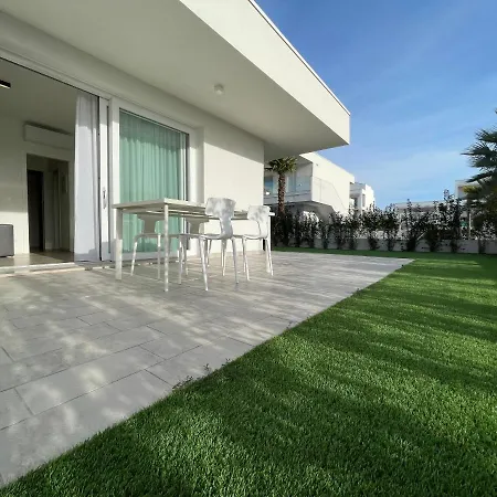Apartment App4rent Ground Floor - 2 Family *